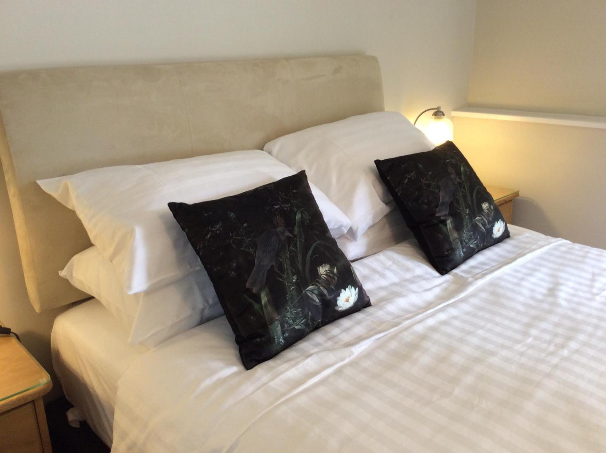 Bed and Breakfast Three-Cranes à Turvey Chambre photo